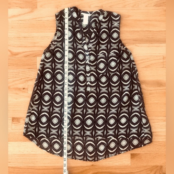 H&M sleeveless multicolor printed tunic top semi sheer hi - low hem size 2 - Picture 6 of 6